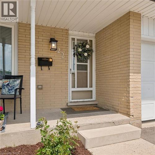 22 Brookside Crescent, Kitchener, ON 