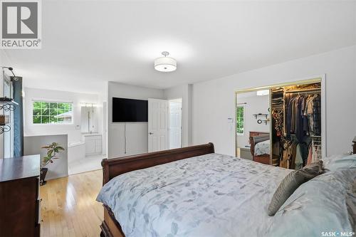 106 Mendel Crescent, Saskatoon, SK 