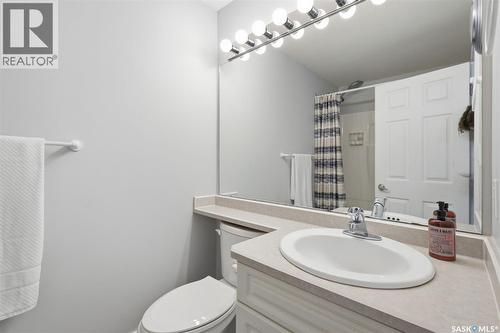 106 Mendel Crescent, Saskatoon, SK 