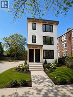1336 UNIVERSITY Unit# 1 Windsor, ON N9B 1B5