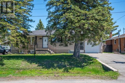 378 Rowell AVE  Sault Ste. Marie, ON P6C 5L1