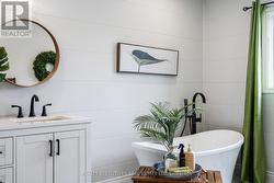 Modern tub - 