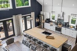 And that kitchen!!! - 