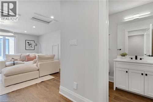 12 George Street, Waterloo, ON 