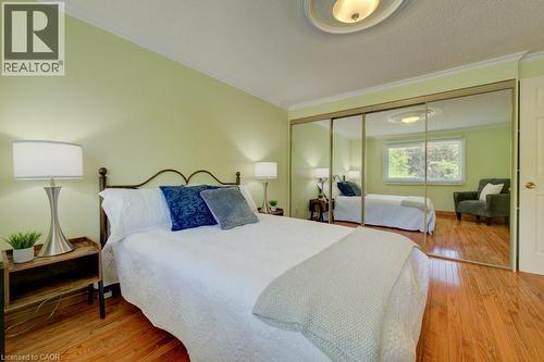 16 Sugar Maple Place, Kitchener, ON 