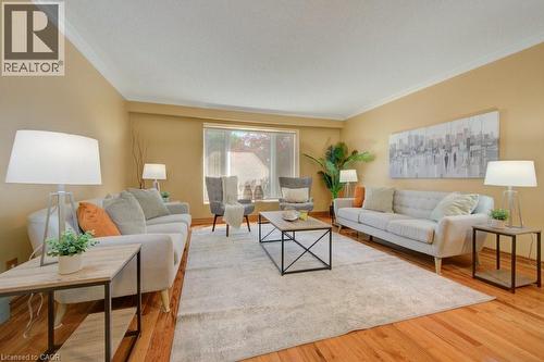 16 Sugar Maple Place, Kitchener, ON 