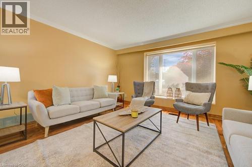 16 Sugar Maple Place, Kitchener, ON 