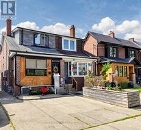 39 EXETER STREET Toronto, ON M6N 1G3