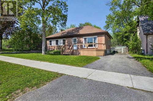 818 RISHOR CRESCENT  Peterborough (Northcrest Ward 5), ON K9H 5C7