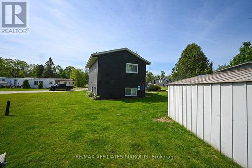 205 - 26 Salmon Side Road, Rideau Lakes, ON 
