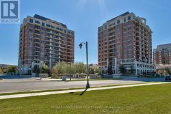 504 - 2391 CENTRAL PARK DRIVE  Oakville, ON L6H 0E4