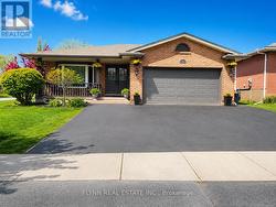 7763 SWAN STREET Niagara Falls, ON L2H 2P7