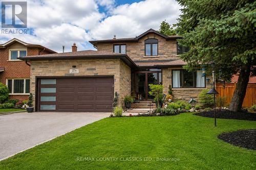 279 Manchester Drive, Newmarket (Bristol-London), ON 