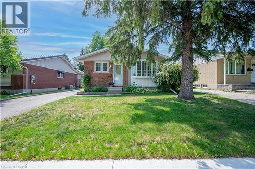 613 DOGWOOD Lane  Waterloo, ON N2L 4Y2