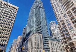 523 - 955 BAY STREET Toronto, ON M5S 0C6