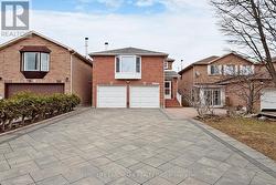5235 ASTWELL AVENUE  Mississauga, ON L5R 3H8