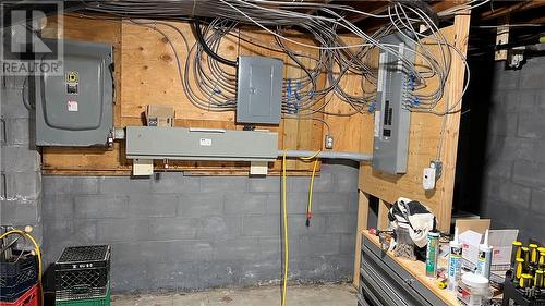 15 Rutland, Warren, ON 