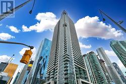 4412 - 33 BAY STREET  Toronto, ON M5J 2Z3