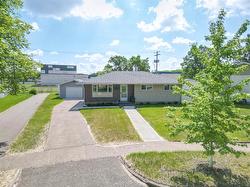130 Madison Crescent  Brandon, MB R7A 2G9