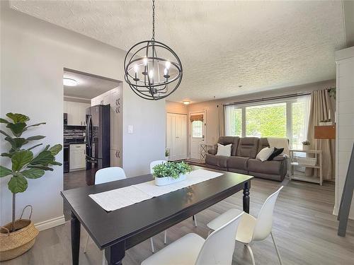 130 Madison Crescent, Brandon, MB 