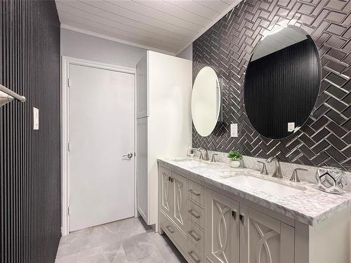 130 Madison Crescent, Brandon, MB 