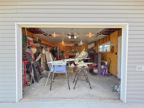 130 Madison Crescent, Brandon, MB 