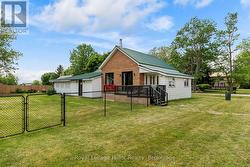 125 PORTLAND STREET South Huron (Stephen), ON N0M 1K0