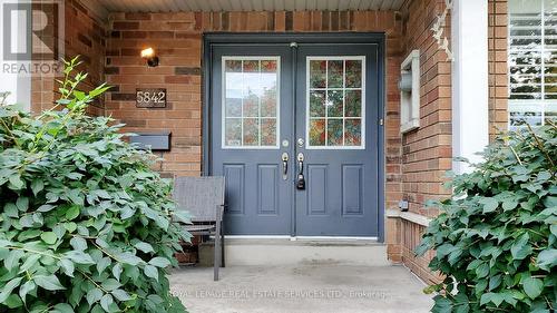 5842 Tenth Line W, Mississauga, ON 