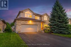 822 BIRCHMOUNT DRIVE  Waterloo, ON N2V 2R3