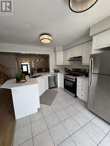 178 West Oak Trail, Kitchener, ON 