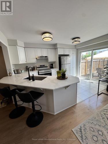 178 West Oak Trail, Kitchener, ON 