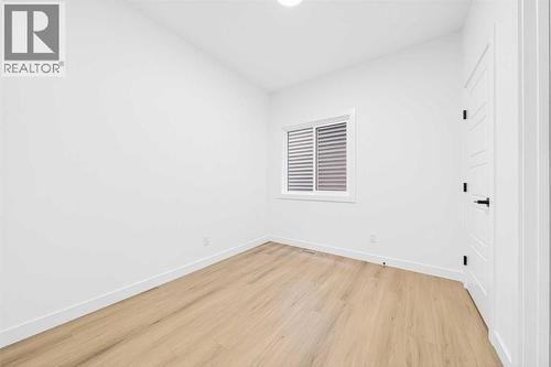 264 Edith Place Nw, Calgary, AB 