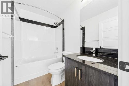 264 Edith Place Nw, Calgary, AB 