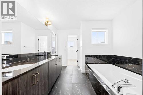 264 Edith Place Nw, Calgary, AB 