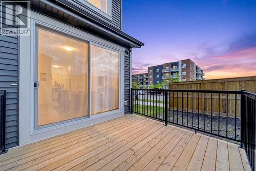264 Edith Place Nw, Calgary, AB 