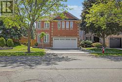 6012 MAPLE GATE CIRCLE  Mississauga, ON L5N 7A7