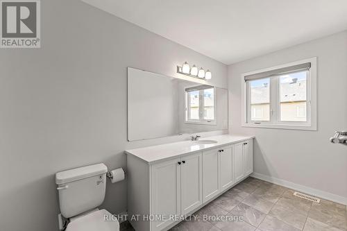 221 Billrian Crescent, Ottawa, ON 