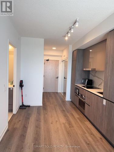 5611 - 8 Interchange Way, Vaughan, ON 