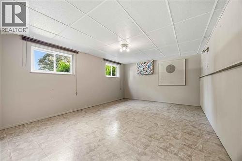 315 Willow Crescent, St Clair, ON 