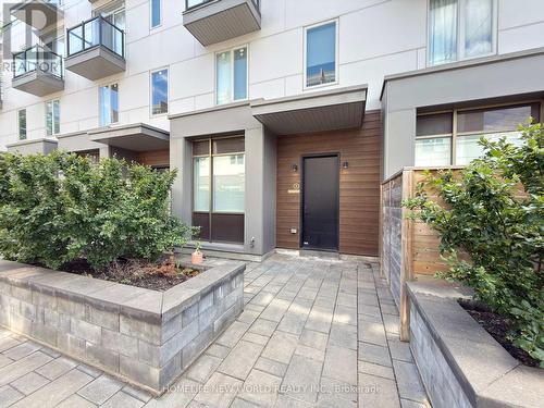 2 - 25 Dervock Crescent, Toronto, ON 