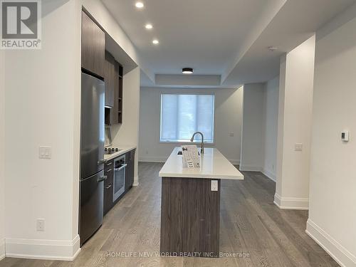 2 - 25 Dervock Crescent, Toronto, ON 