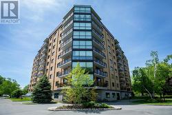 411 - 120 BARRETT COURT Kingston (Kingston East (Incl Cfb Kingston)), ON K7L 5H6