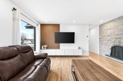 Salon - 