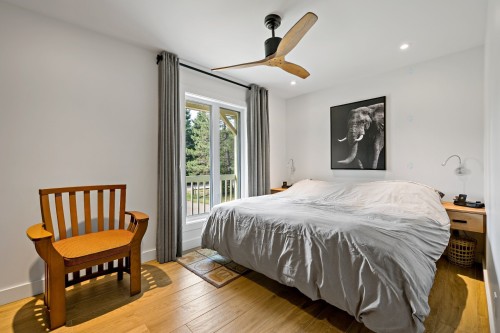 Master Bedroom - 144 Rue Richer, Mont-Tremblant, QC 