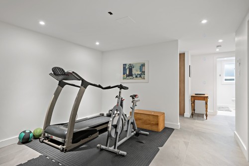 Family Room - 144 Rue Richer, Mont-Tremblant, QC 