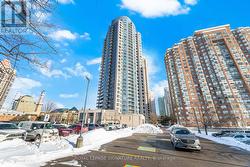 1402 - 330 BURNHAMTHORPE ROAD W  Mississauga, ON L5B 0E1
