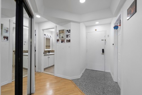 Hall d'entrée/Vestibule - 305-5221 Rue Riviera, Montréal (Pierrefonds-Roxboro), QC 