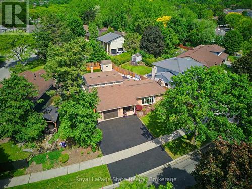 2063 CAVENDISH DRIVE  Burlington (Brant Hills), ON L7P 1Y9