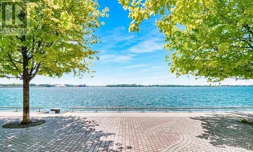 920 - 1 Edgewater Drive, Toronto, ON 