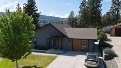 2575 Pineridge Place West Kelowna, BC V4T 2J7